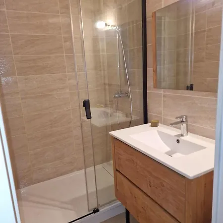 Appartement Bord De Parking Terasse La Ciotat